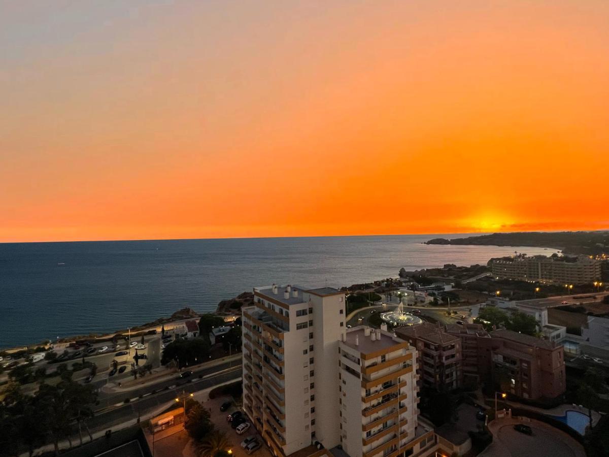 Top Ocean View Apartment - Amazing Sunset - Modern Style - Pool & 200M To Beach Portimao Exterior photo