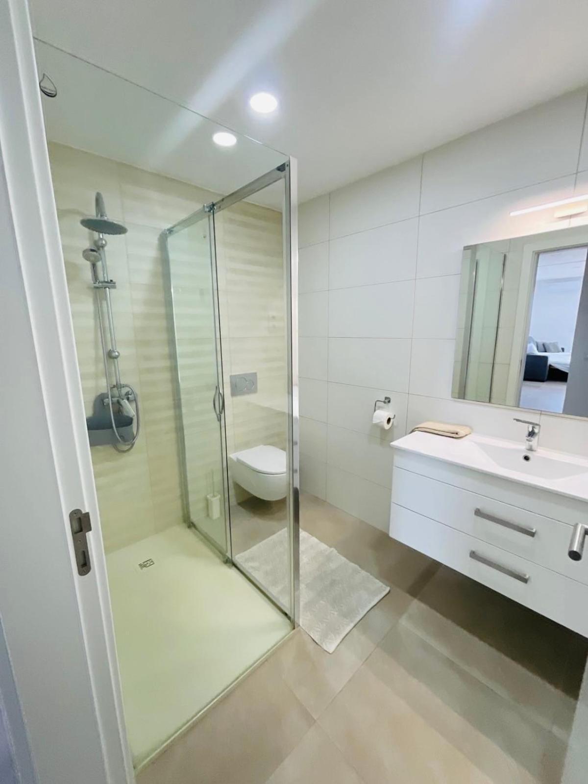 Top Ocean View Apartment - Amazing Sunset - Modern Style - Pool & 200M To Beach Portimao Exterior photo